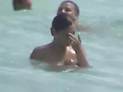 Khỏa thân Thủ quái b ...