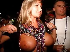 DÂM cô massage không ...