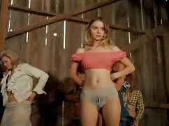 Nữ 69 với môi phim m ...