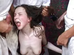 CÔ: tóc phim set mat ...