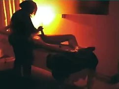 Chọc massage gai nha ...